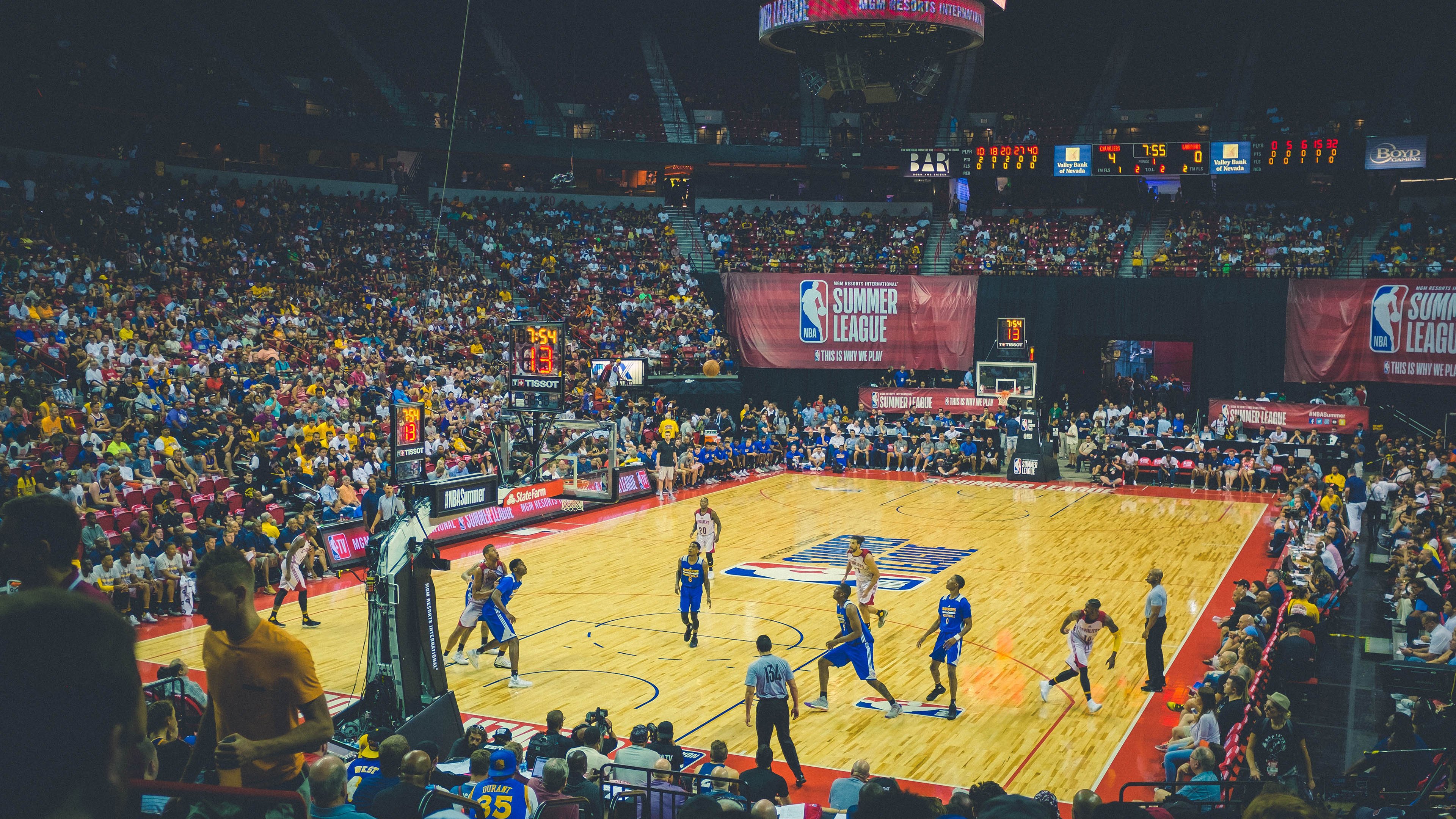 詹姆斯复出火力全开 带队力挽狂澜，詹姆斯强势复出